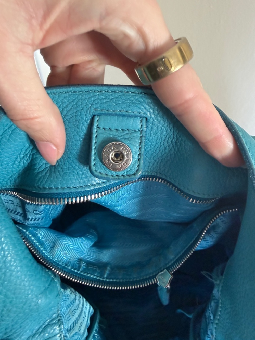 Prada Vitello Daino Open Shopper Tote Bag - Picture 9 of 16